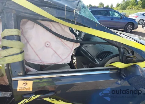 2011 Chrysler Town & Country Touring из США, поврежденный, VIN 2A4RR5DG5BR633789